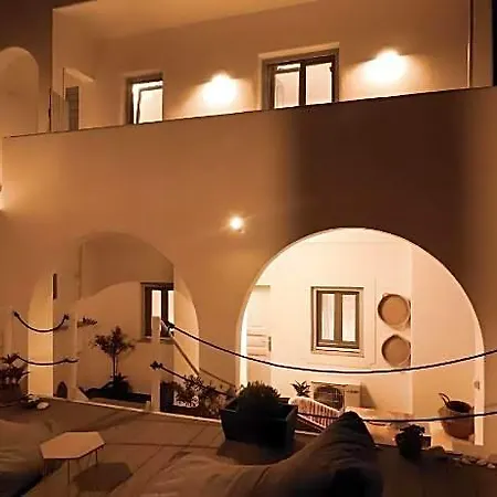 Elkaza Fira (Santorini)